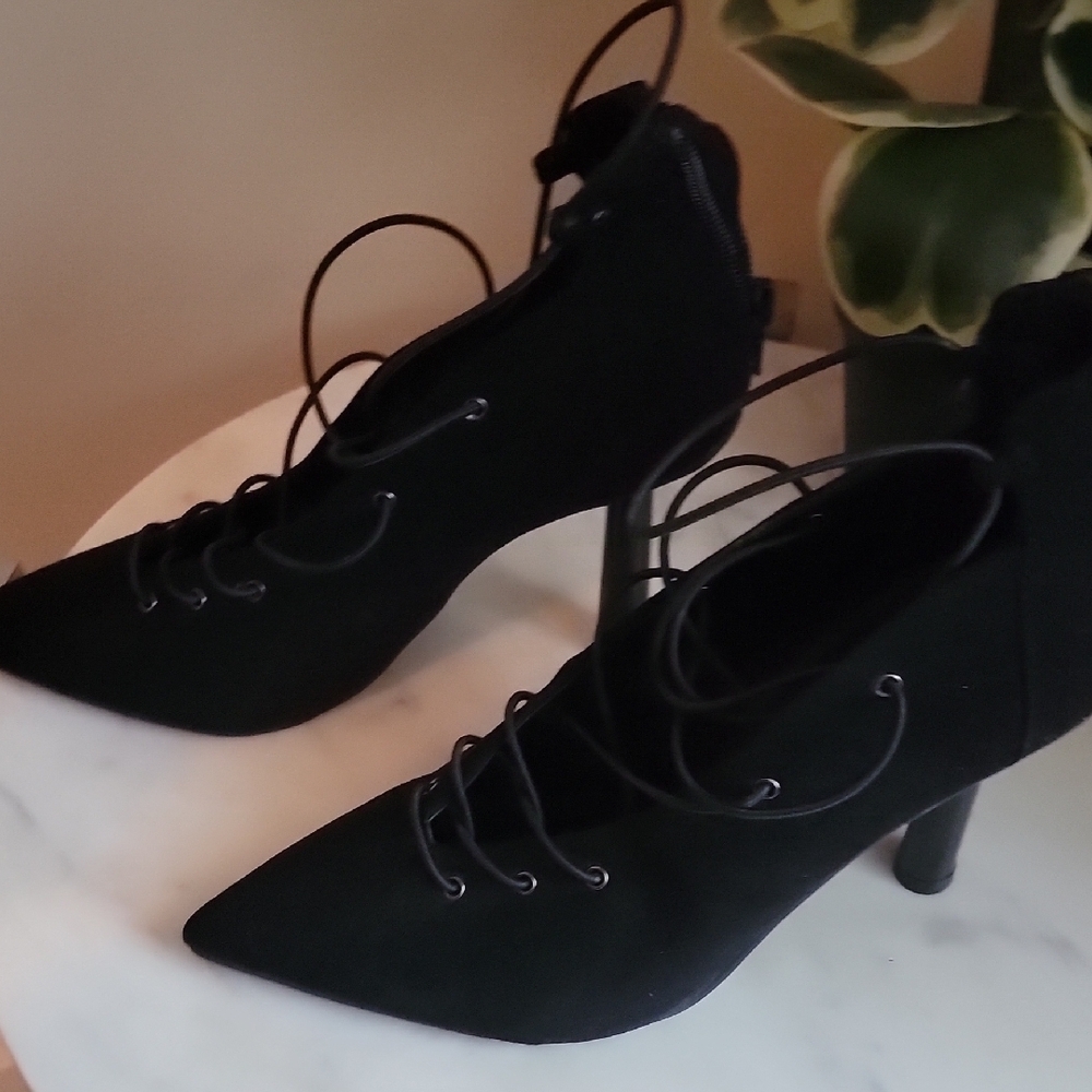 Wild Pair Black Lace-Up Ankle Boots - Picture 5 of 6